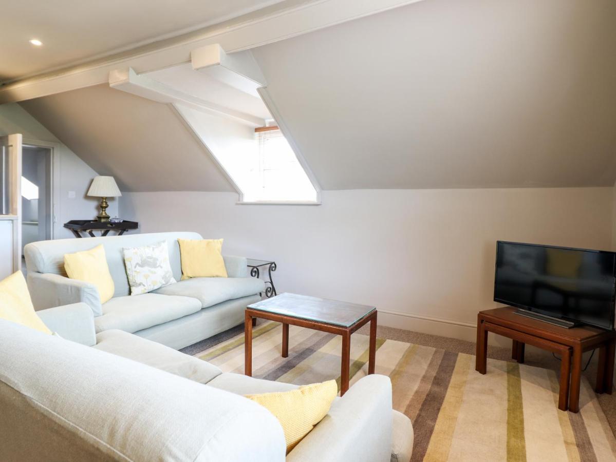 Rock House Apartment Ньютаун Экстерьер фото